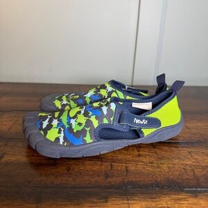 Newtz Camouflage Water Shoes kids size 2/3